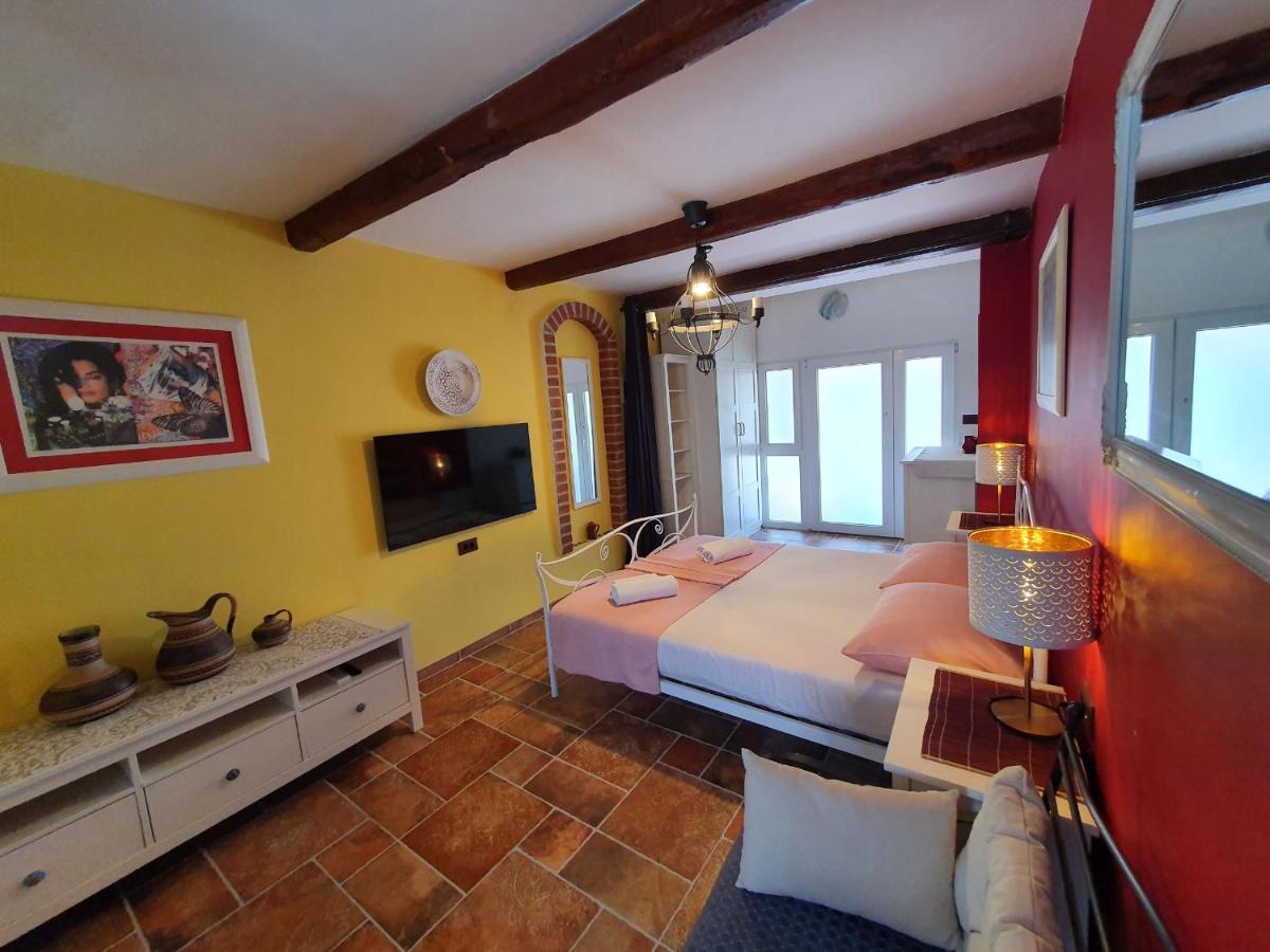 Apartments Mia 2 Rovinj Bagian luar foto